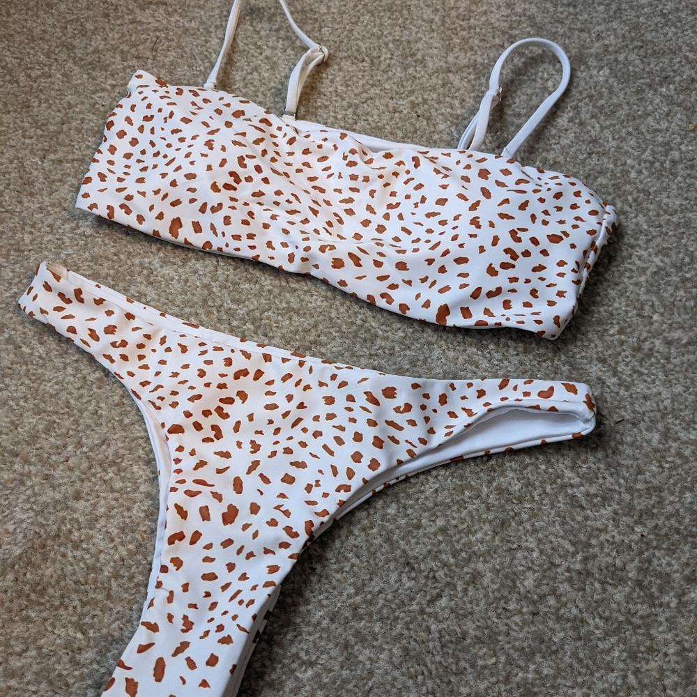 NWT ROMWE Tie Bandeau Swimsuit